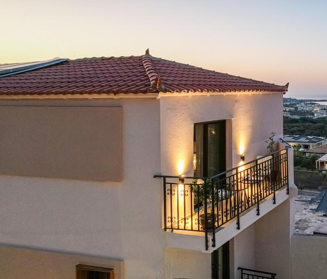 Achatis Suites Херсонісос Екстер'єр фото